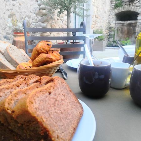 Bed and Breakfast La Secrete Вогюэ Экстерьер фото