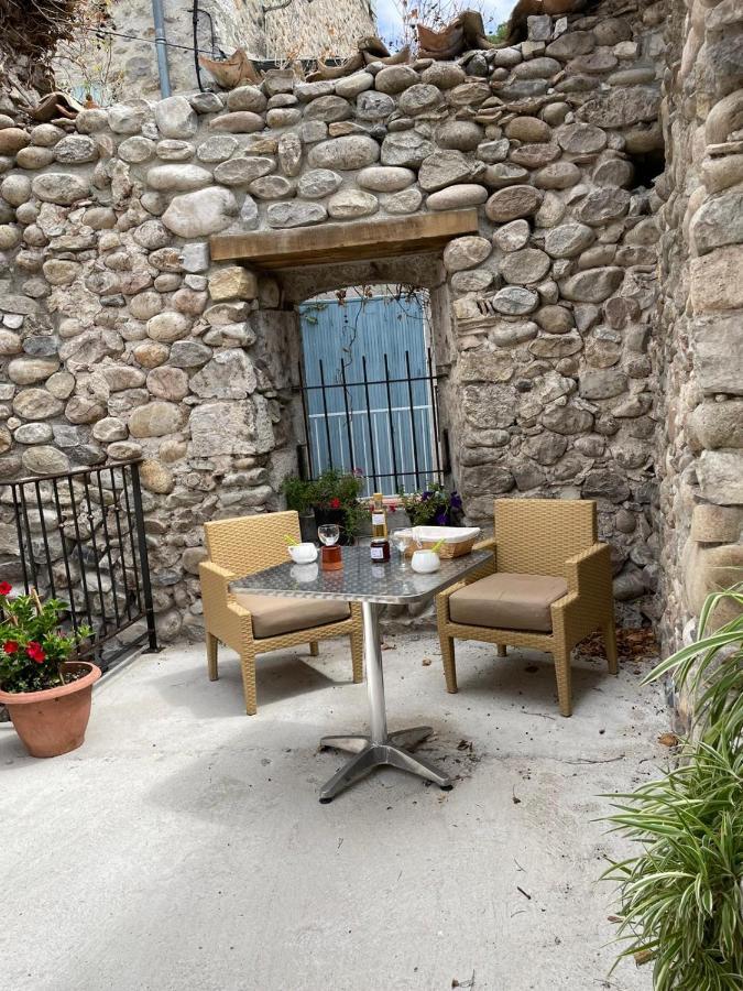 Bed and Breakfast La Secrete Вогюэ Экстерьер фото